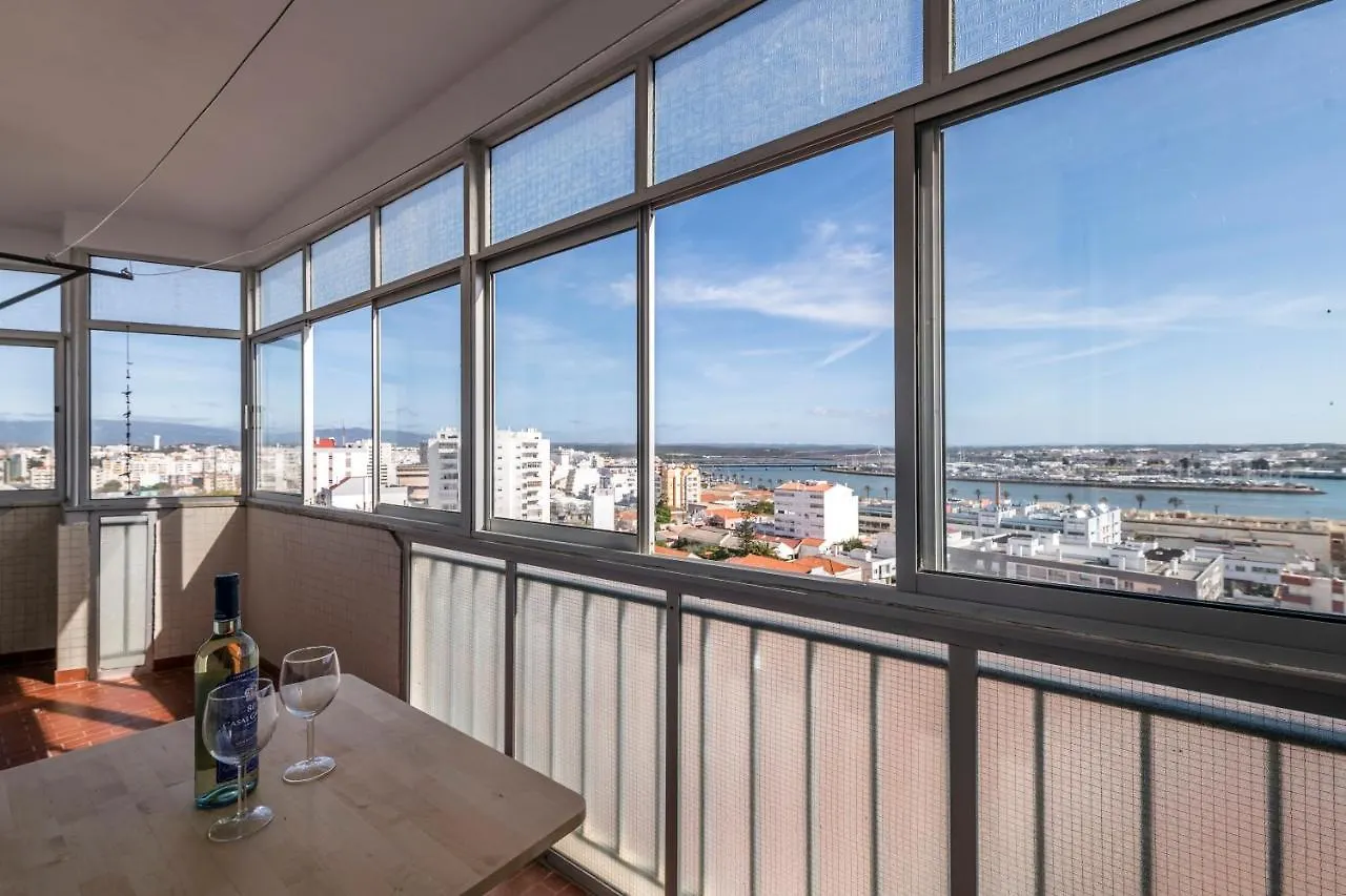 Tranquila Vista T3 Apartment Portimao